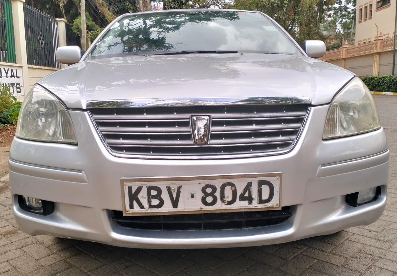 Toyota Premio